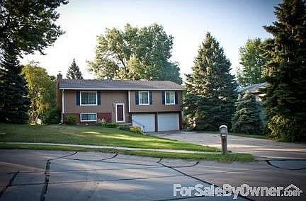 1st image of 803 Leprechaun Ln