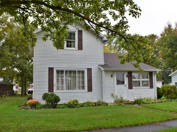 450 Augusta St, Elmore, OH 43416