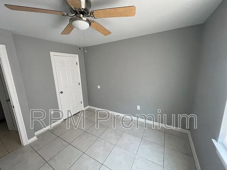 5143 Baker Blvd #B — Photo 7