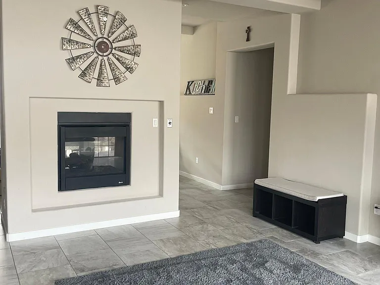 2543 Petaluma Ave — Photo 3