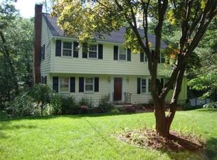 3 York Rd, Wayland, MA 01778
