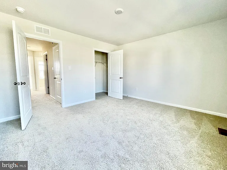 522 Ridgely Blvd — Photo 17