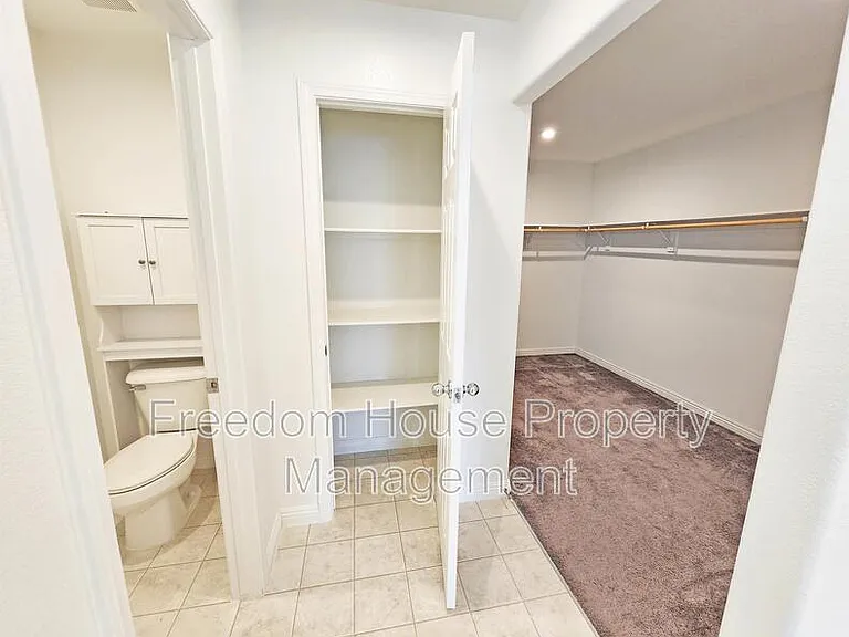3821 E Weld Ave — Photo 32