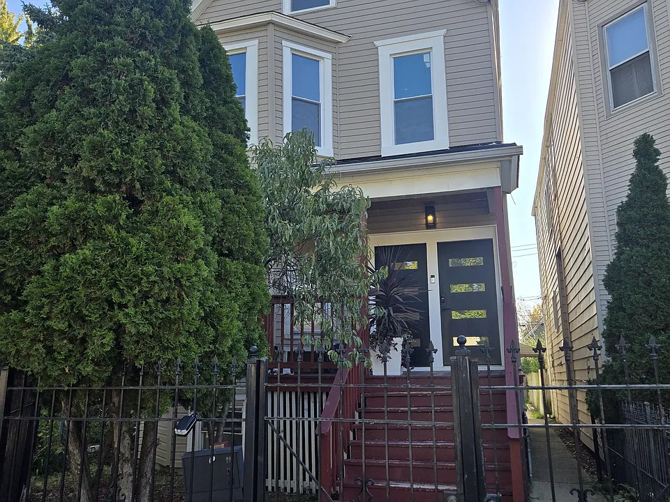 2947 N Kimball Ave #1