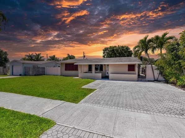 271 SE 8th Avenue, Deerfield Beach, FL 33441