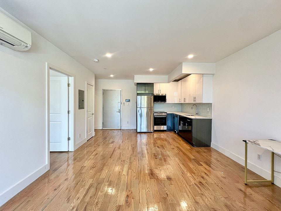 1st image of 13828 Queens Blvd APT 2A
