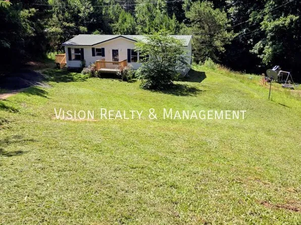 222 Park West Dr, Carrollton, GA 30117