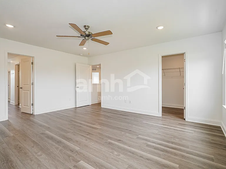 9025 Henley Ave — Photo 9