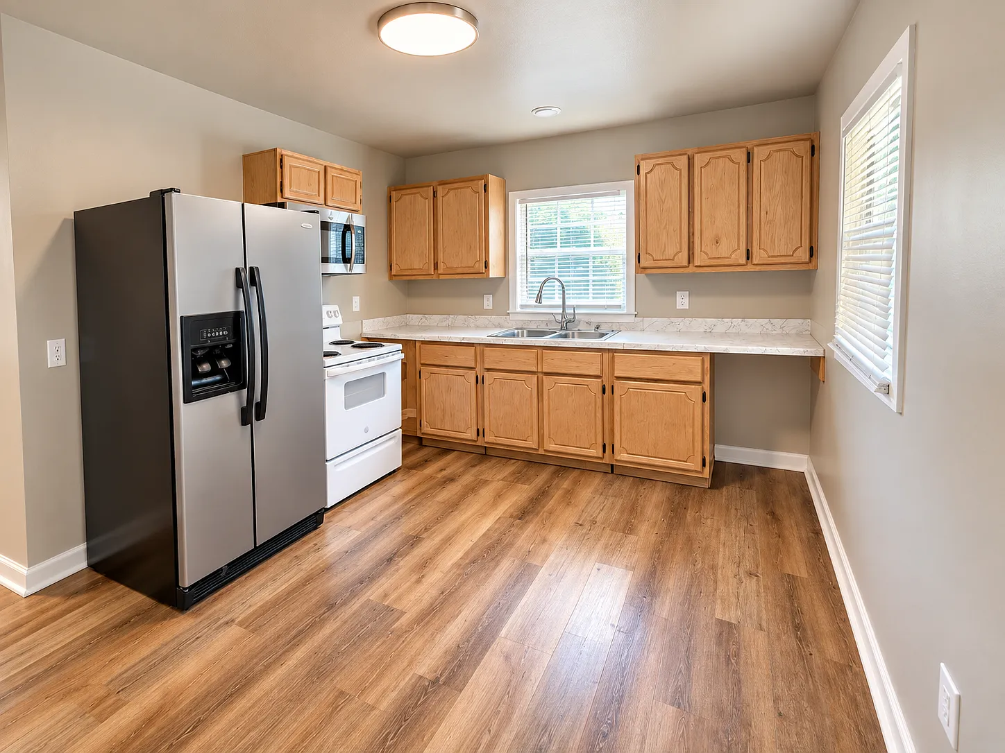 3 bed, 1142 sqft, $1,600 — Photo 3