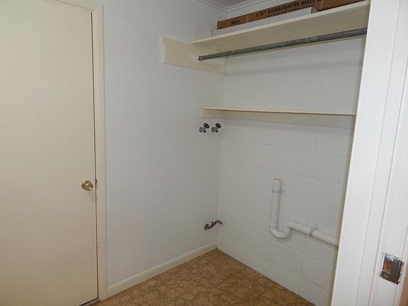 5th image of 4604 Avenue Q