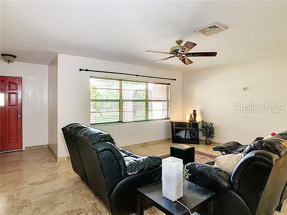 4th image of 3810 Alba Dr
