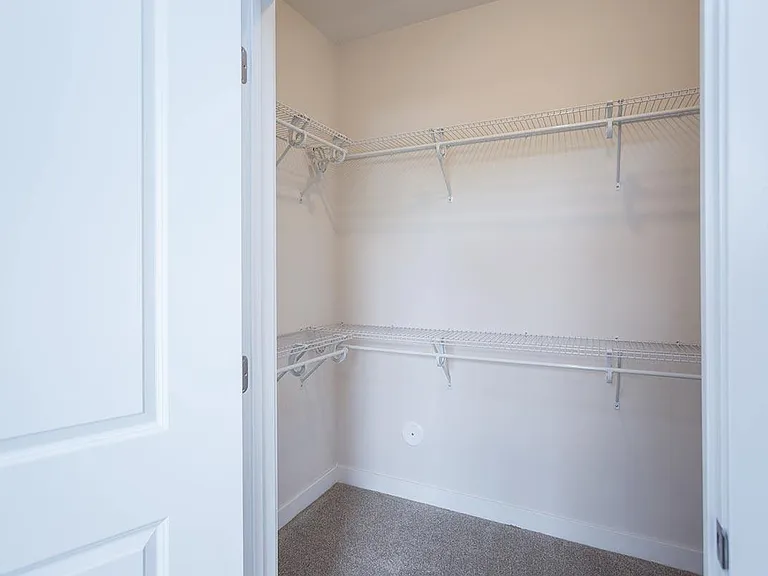 Brookside Apartments — Photo 96