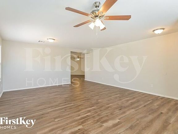3rd image of 8455 E Via Cortina De Madera