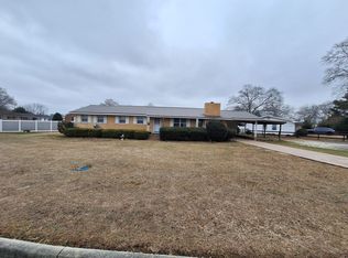 129 McVay Dr, Cochran, GA 31014