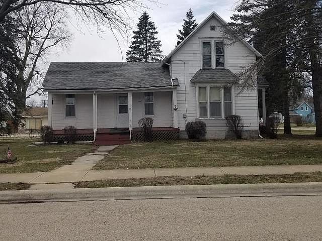 2nd image of 801 W 7th St