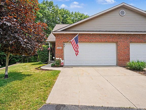 3rd image of 17473 Park Place Cir