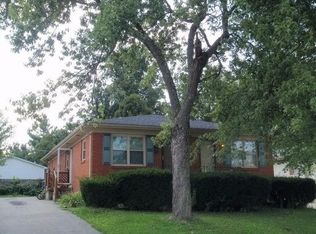 1992 Fair Oaks Dr #A, Lexington, KY 40504