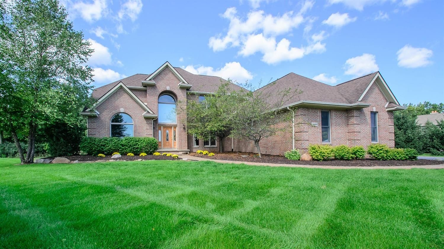 4440 Stonemeadow Ct, Ann Arbor, MI 48103 | Zillow