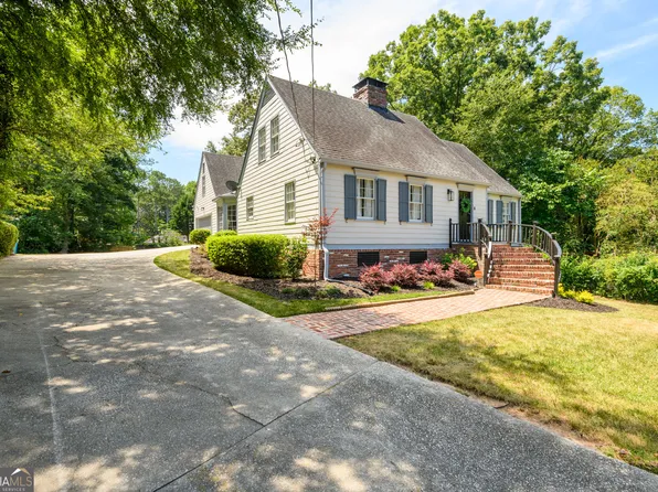 5278 Santee St, Stone Mountain, GA 30087