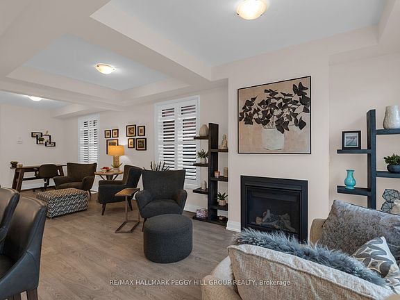 3rd image of 16 Daffodil Rd