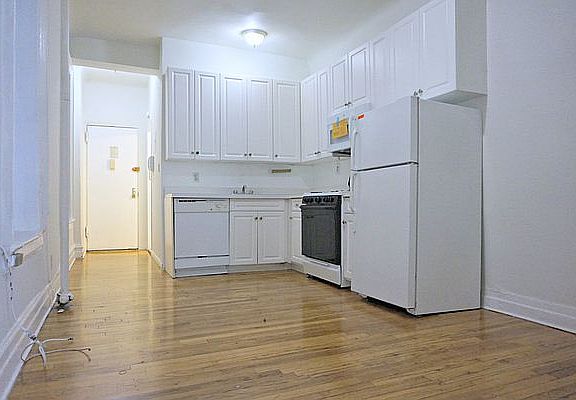 3rd image of 229 W 101st St APT 2BB