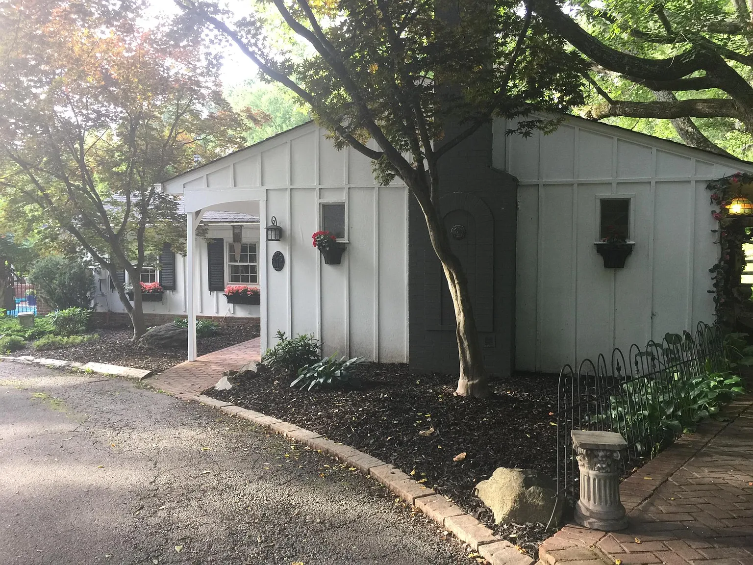 905 Leigh Mill Rd — Photo 4