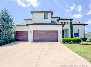 501 E Fredericksburg St, Broken Arrow, OK 74011