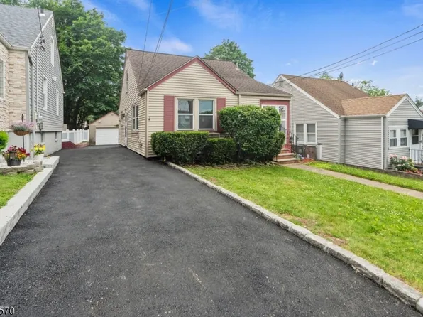82 Elston St, Bloomfield Twp., NJ 07003