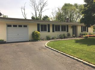 6 Partridge Ln, East Setauket, NY 11733