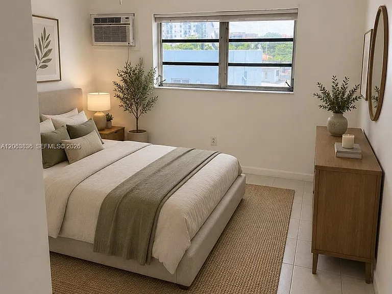 3424 W Flagler St #8 — Photo 8