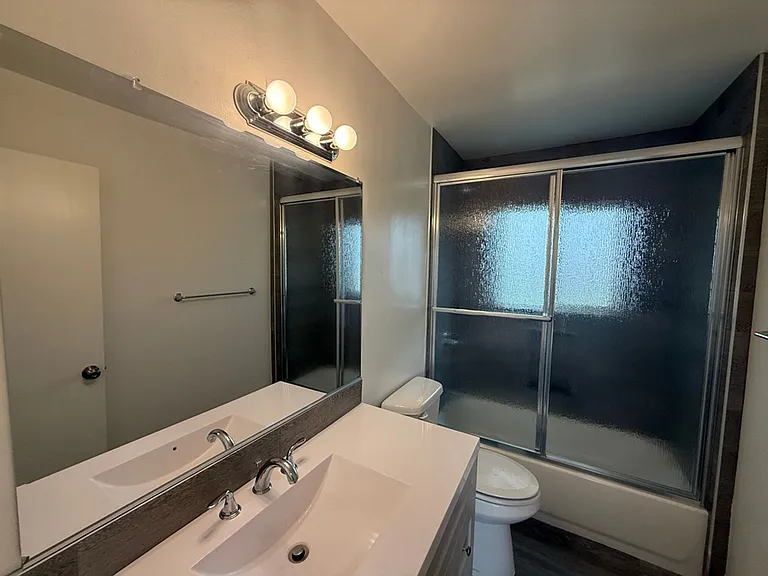3618 Manzana St — Photo 9