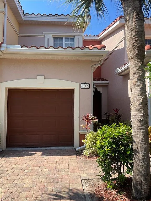 Villagio — Photo 1