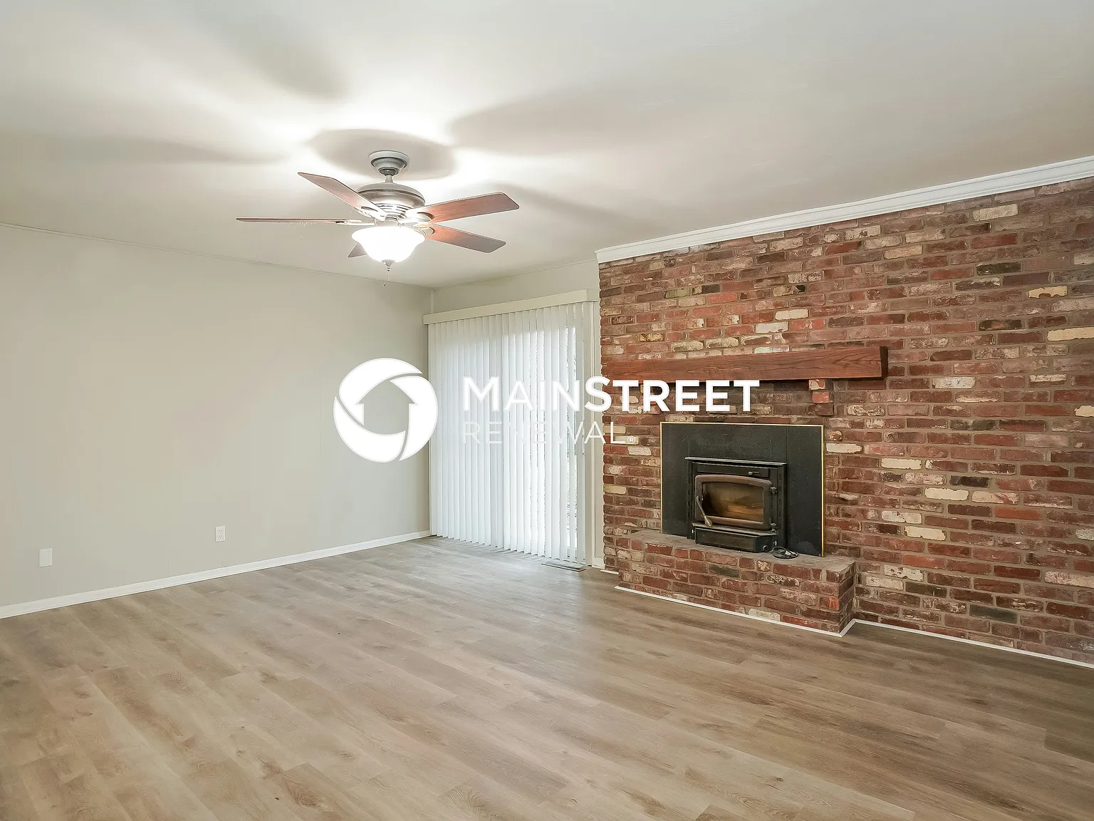 1518 Bittersweet Dr — Photo 3