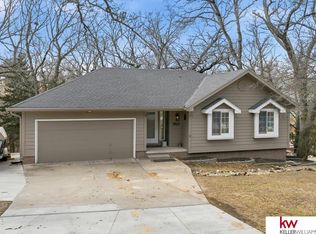 8822 Greenwood Rd, Plattsmouth, NE 68048