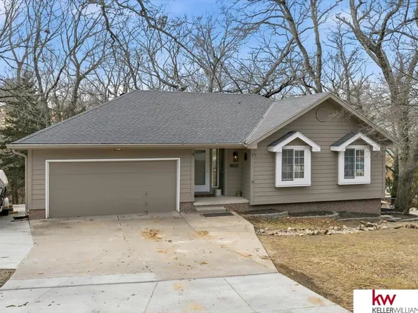 8822 Greenwood Rd, Plattsmouth, NE 68048