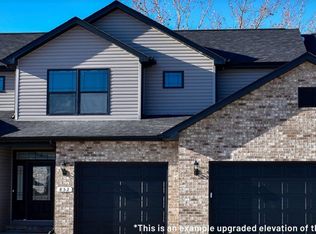 8416 Mill Hill Ln, Troy, IL 62294