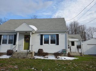 15 Driscoll St, Chicopee, MA 01020
