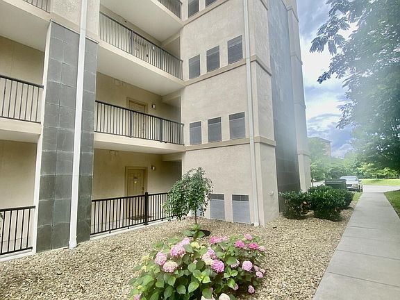 4th image of 124 Plaza Dr #3107