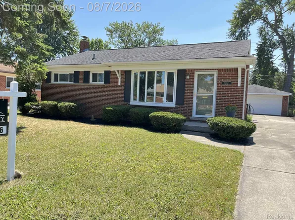 29045 Grandon St, Livonia, MI 48150