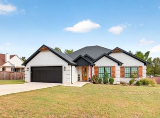 1583 Waterford Dr, Cabot, AR 72023