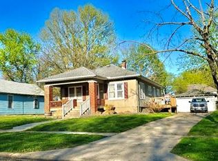308 N Jeffreys St, Pleasant Hill, MO 64080