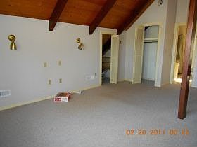 4th image of 60 Woolsey Hts