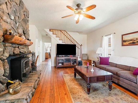 3rd image of 7207 Machado Ln