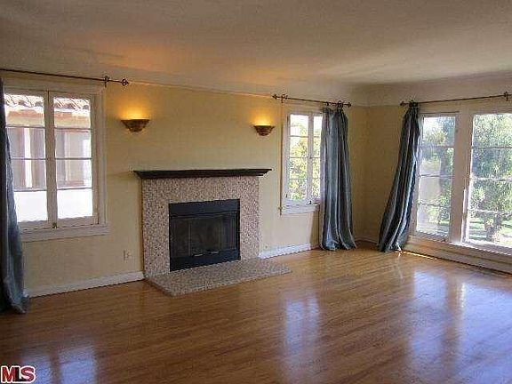 2nd image of 1649 S Holt Ave