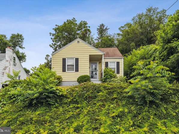 441 Hillside Ave, Morrisville, PA 19067