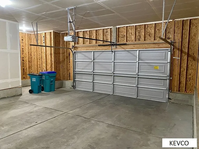 2950 Sykes Dr — Photo 25