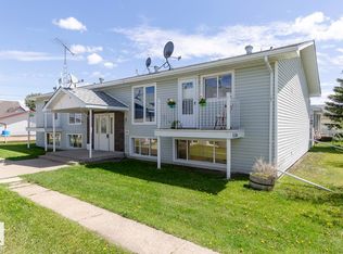 5336 53rd Ave, Mundare, AB T0B 3H0