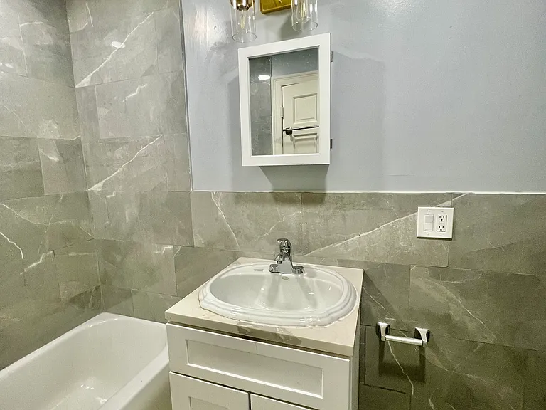 95 Sterling Pl #GARDEN — Photo 20