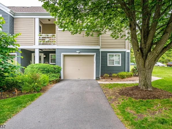 131 Bonney Ct, Bridgewater, NJ 08807