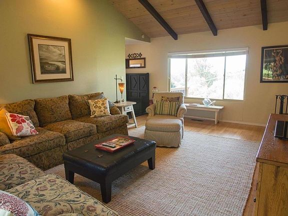 3rd image of 549 Santa Marguarita Dr